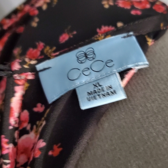 NWT CeCe Blouse Puffy Sleeves Flowy Peplum Black Pink Flowers - Picture 9 of 10